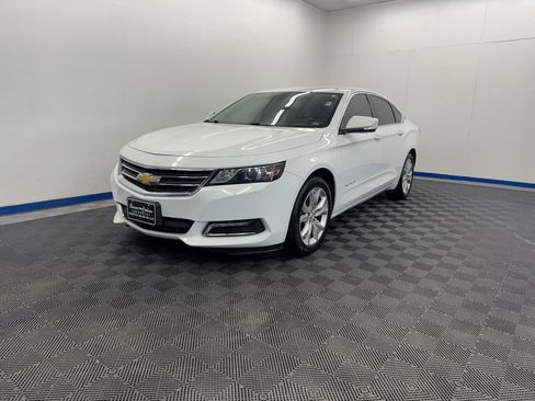 Used 2019 Chevrolet Impala LT FWD image 1
