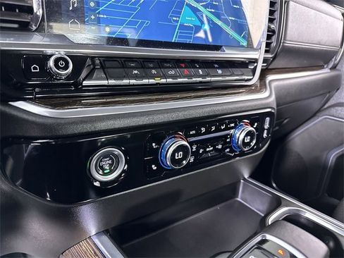 Used 2022 GMC Sierra 1500 Elevation image 17