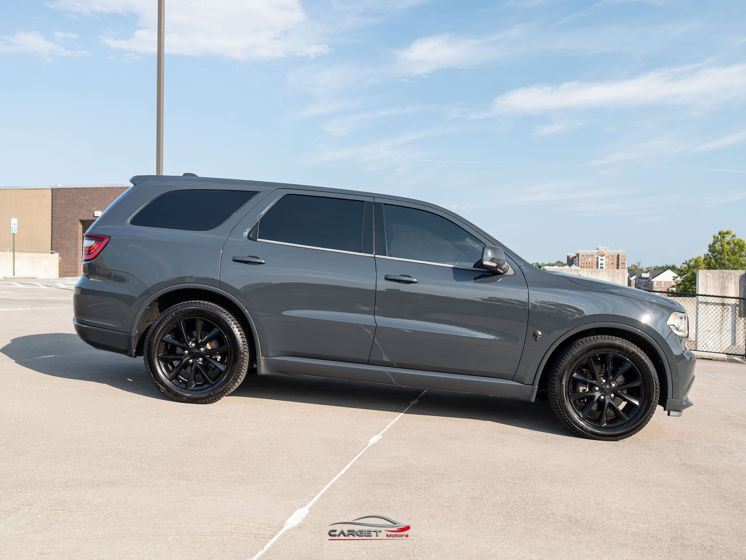 Used 2017 Dodge Durango R/T w/ Blacktop Package AWD/4WD image 8