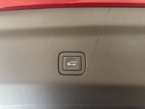 New 2026 GMC Yukon XL Elevation w/ LPO, Floor Liner Package AWD/4WD image 6