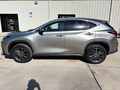 Used 2022 Lexus NX 350 350 Premium image 2