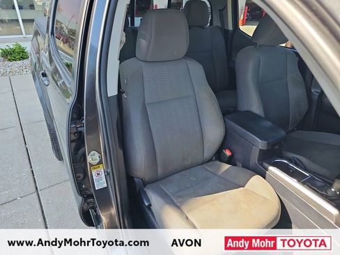 Used 2017 Toyota Tacoma SR5 w/ Tow Package AWD/4WD image 34