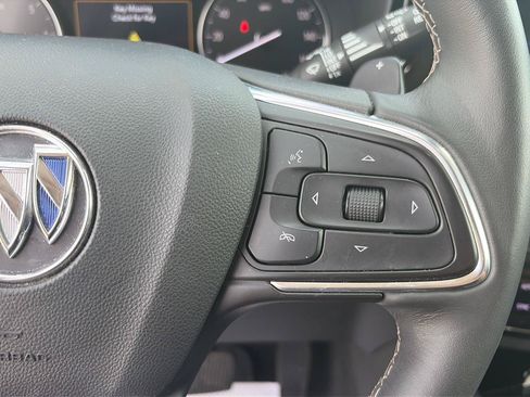 Used 2023 Buick Envision Avenir AWD/4WD image 18
