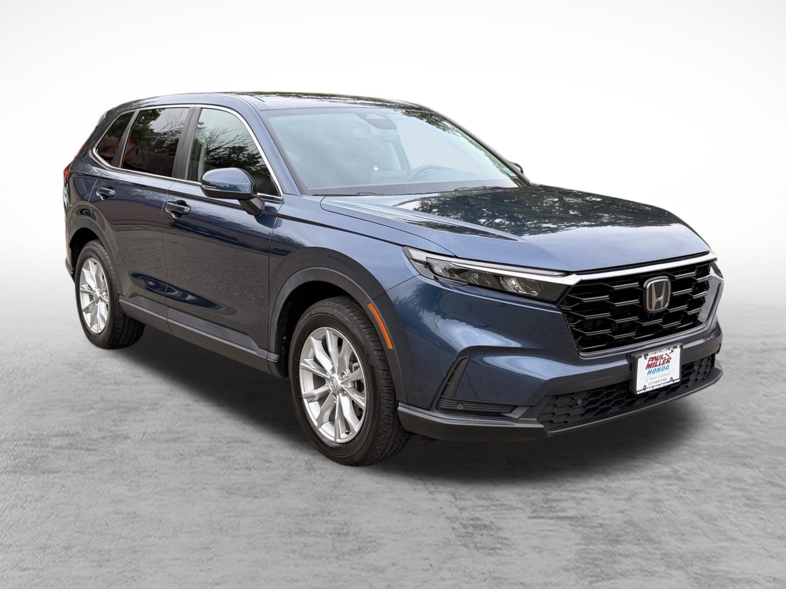 Used 2024 Honda CR-V EX-L image 3