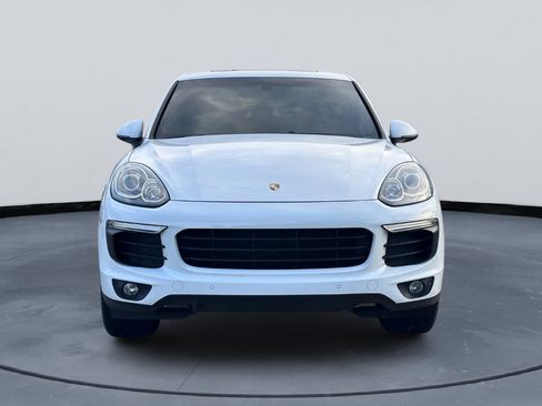 Used 2016 Porsche Cayenne image 2