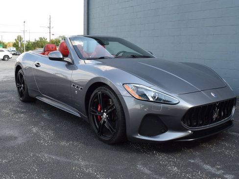 Used 2019 Maserati GranTurismo Sport RWD image 28