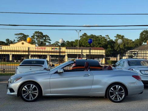 Used 2015 Mercedes-Benz E 400 Cabriolet image 10