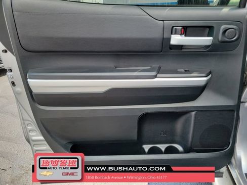 Used 2017 Toyota Tundra SR5 w/ SR5 Upgrade Package AWD/4WD image 13