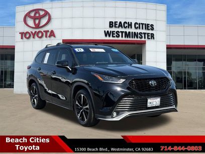 Certified 2021 Toyota Highlander XSE