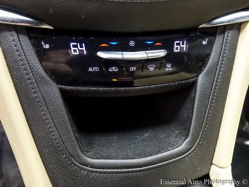 Used 2017 Cadillac XT5 Luxury w/ Driver Awareness Package AWD/4WD image 20
