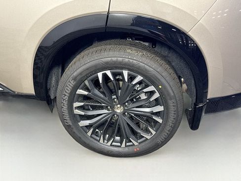 New 2026 Nissan Rogue Platinum w/ Platinum Premium Package AWD/4WD image 9