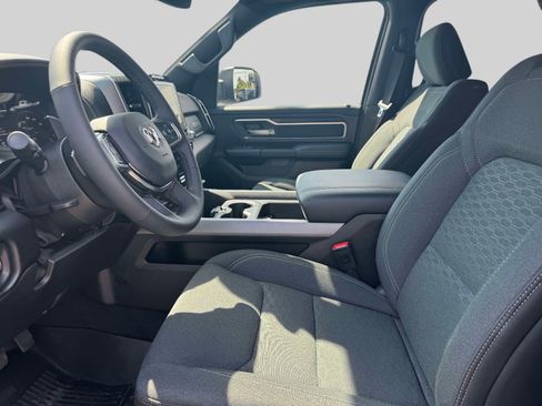 Used 2026 RAM 1500 Big Horn AWD/4WD image 13