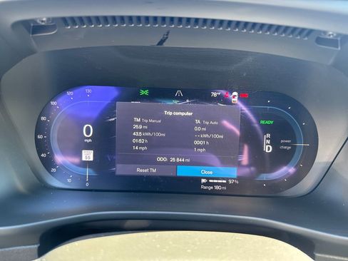 Certified 2023 Volvo C40 P8 Recharge Plus image 20