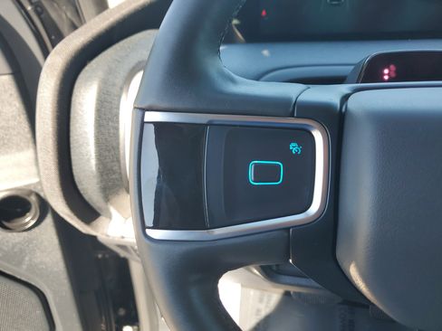 Used 2025 Ford Expedition Active image 28