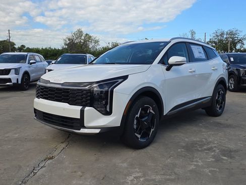 New 2026 Kia Sportage EX AWD/4WD image 4