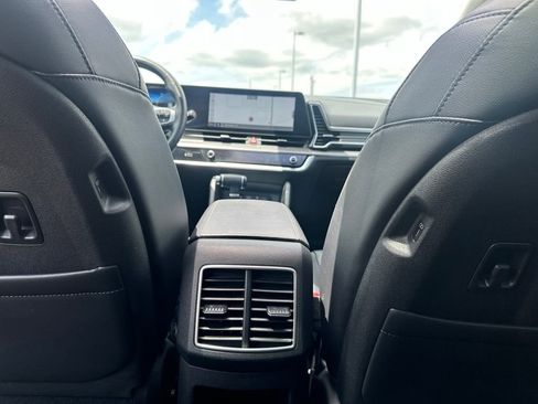 Used 2024 Kia Sportage SX FWD image 29