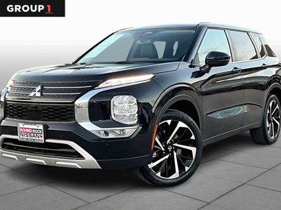 Used 2023 Mitsubishi Outlander SE