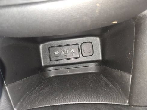 Used 2020 Chevrolet Equinox LT AWD/4WD image 40