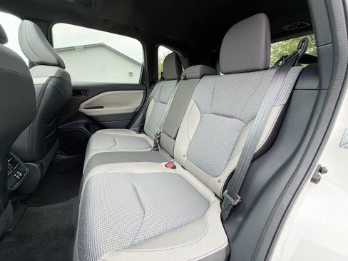 Used 2026 Subaru Forester Premium AWD/4WD image 17