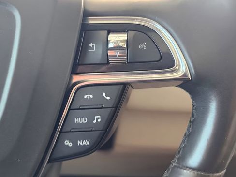 Used 2020 Lincoln Navigator Reserve w/ Luxury Package AWD/4WD image 37