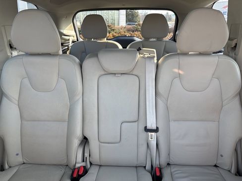 Certified 2023 Volvo XC90 B5 Plus image 30