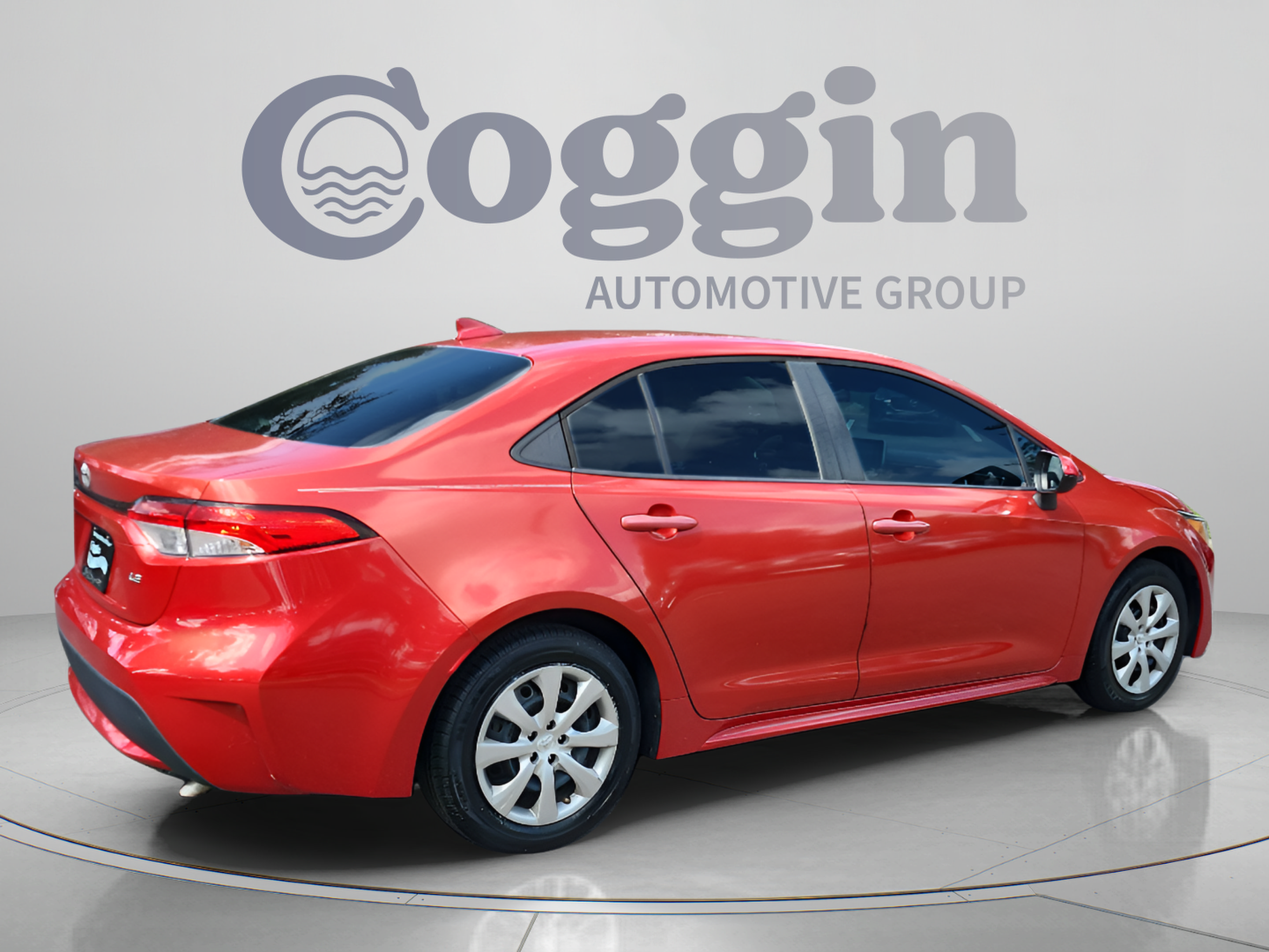 Used 2020 Toyota Corolla LE FWD image 5