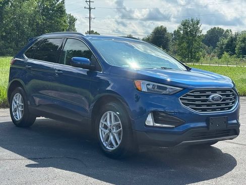 Certified 2022 Ford Edge SEL w/ Convenience Package AWD/4WD image 6