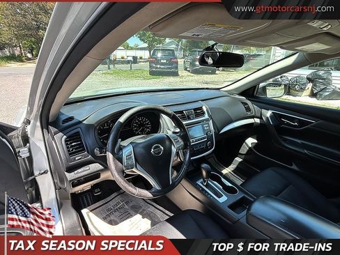 Used 2017 Nissan Altima 2.5 SR FWD image 22