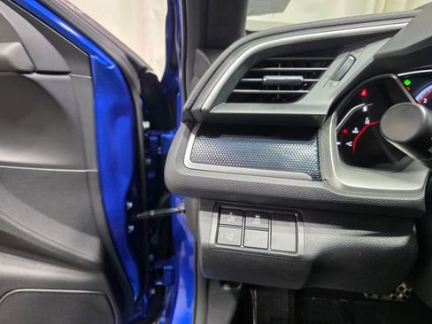 Used 2019 Honda Civic Sport image 18