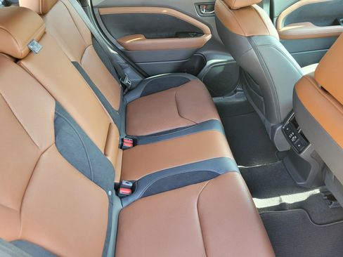 New 2026 Subaru Forester Touring AWD/4WD image 12
