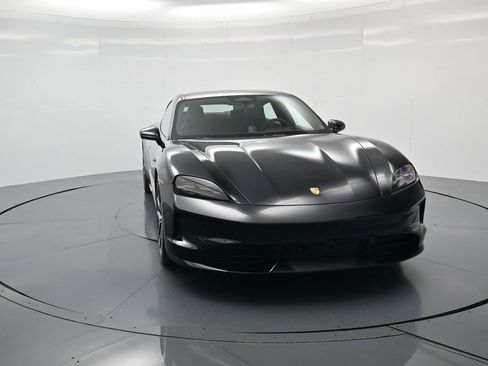 New 2026 Porsche Taycan image 33