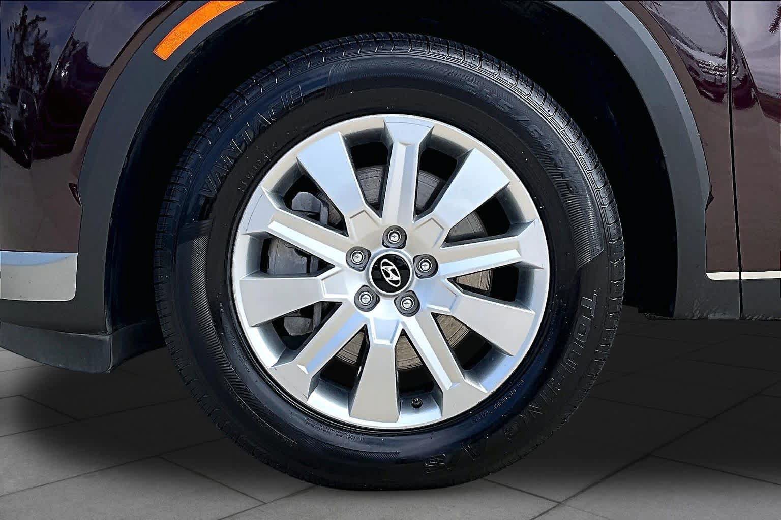 Used 2025 Hyundai Palisade SEL AWD/4WD image 11