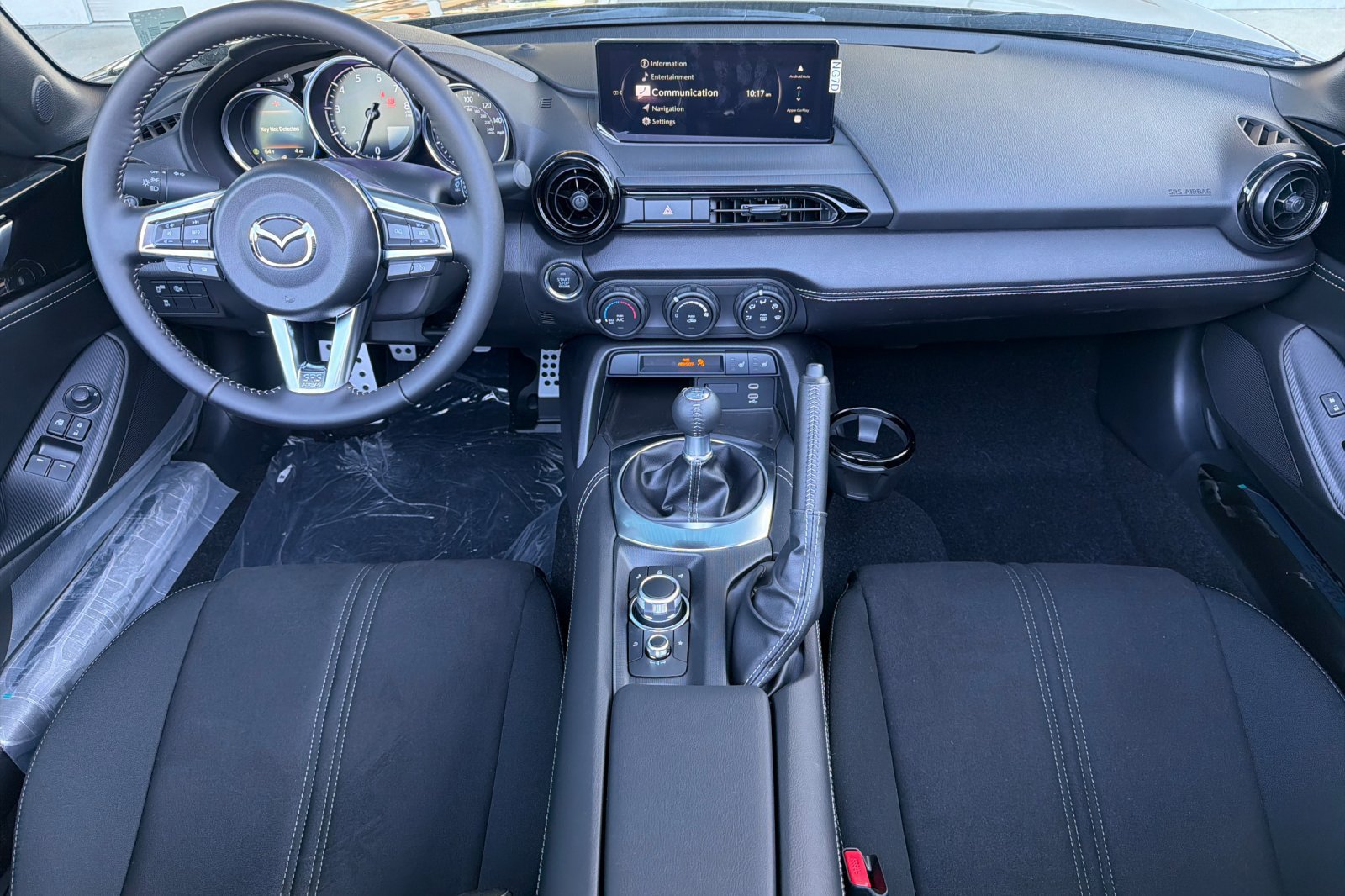 New 2026 MAZDA MX-5 Miata Club w/ Interior Package RWD image 15