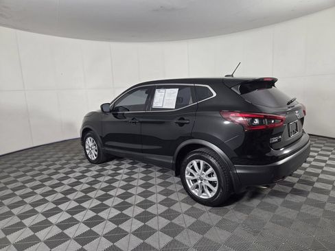 Used 2022 Nissan Rogue Sport S FWD image 7