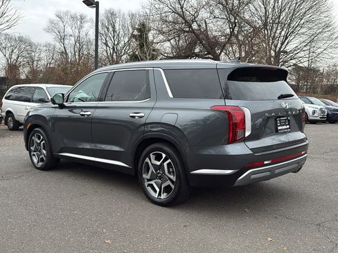 Used 2023 Hyundai Palisade SEL w/ Cargo Package image 5