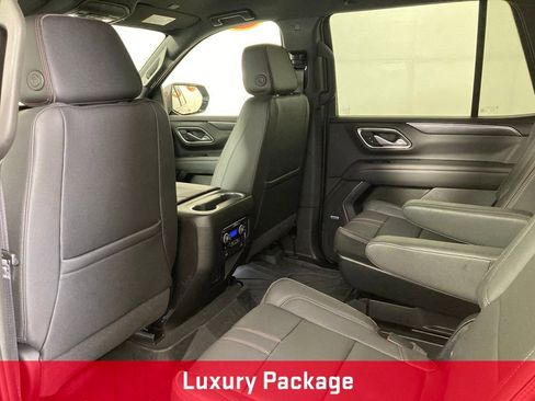 Used 2023 Chevrolet Tahoe RST w/ Luxury Package image 17