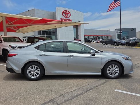 New 2026 Toyota Camry LE FWD image 5