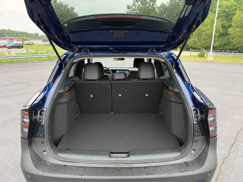Used 2026 Nissan Kicks SR w/ Cold Weather Package AWD/4WD image 16