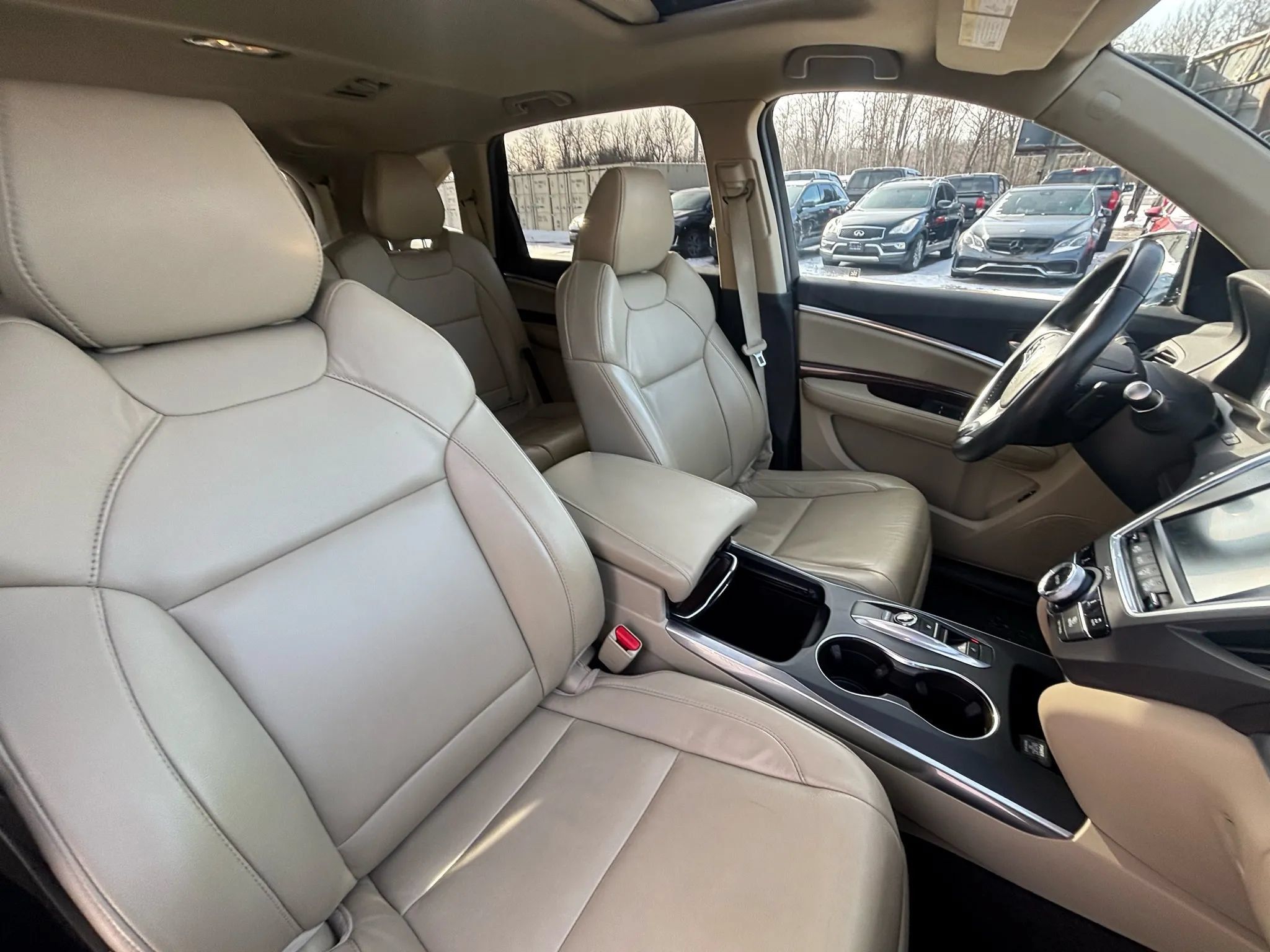 Used 2017 Acura MDX w/ Technology Package AWD/4WD image 44