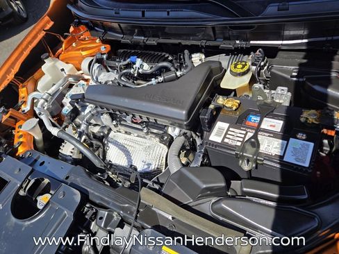 Used 2020 Nissan Rogue SV FWD image 18