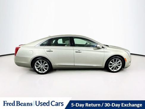 Used 2014 Cadillac XTS Luxury w/ Driver Awareness Package FWD image 11
