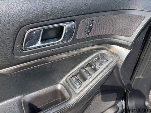 Used 2017 Ford Explorer 4WD Police Interceptor image 15