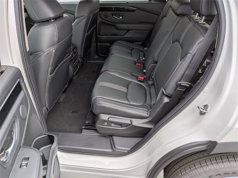New 2025 Honda Pilot EX-L image 23