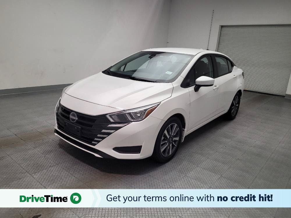 Used 2024 Nissan Versa SV w/ Trunk Package FWD image 1