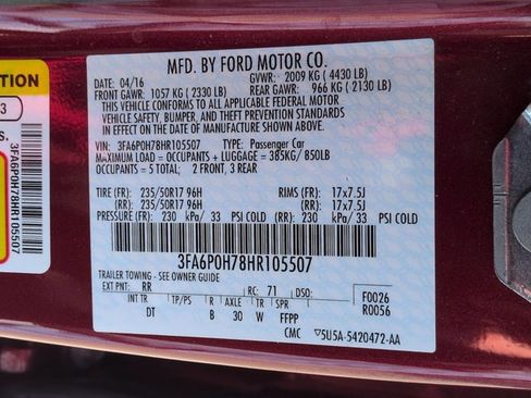 Used 2017 Ford Fusion SE w/ Fusion SE Technology Package image 24