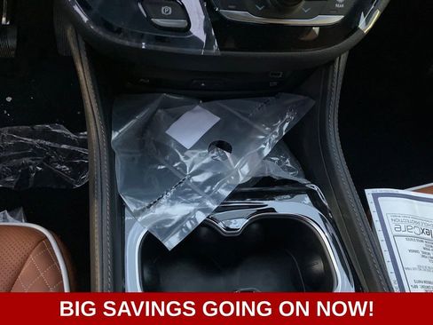 New 2026 Chrysler Pacifica Pinnacle w/ Trailer Tow Group image 22