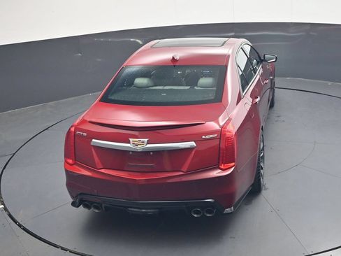 Used 2016 Cadillac CTS V w/ Luxury Package RWD image 43