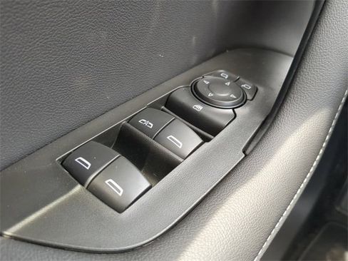 New 2025 Chevrolet Blazer LT w/ Midnight/Sport Edition image 24