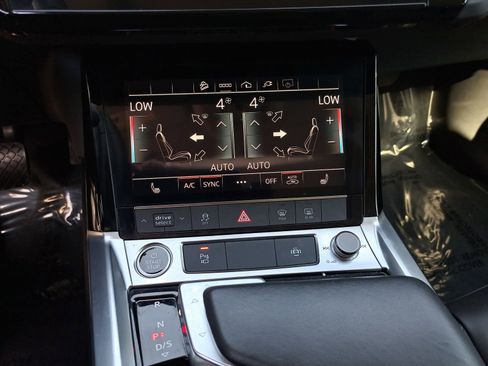 Certified 2024 Audi Q8 e-tron Premium AWD/4WD image 25