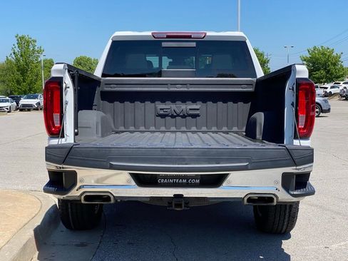 Used 2024 GMC Sierra 1500 SLT w/ SLT Premium Plus Package AWD/4WD image 7